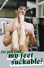 Хочешь облизать мои пальчики?